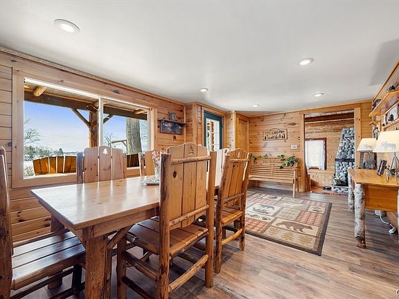 3rd image of 7037 Townline Rd