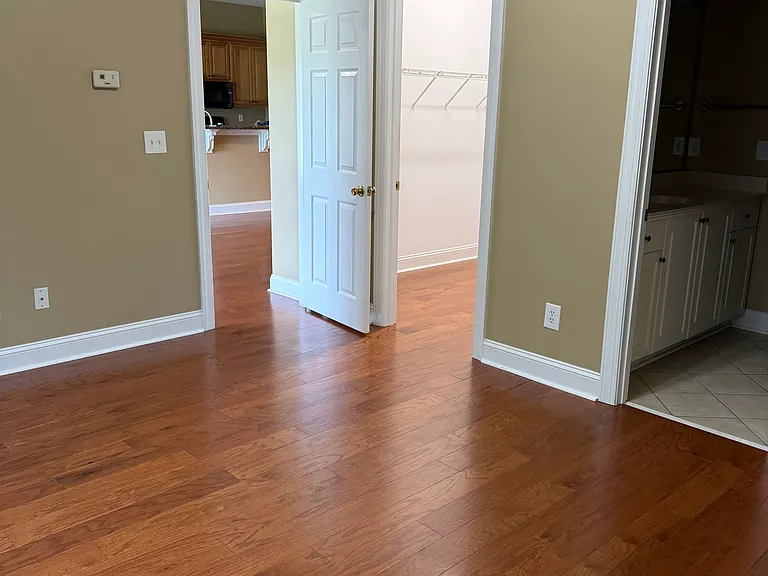 474 Castle Bay Dr #B — Photo 13