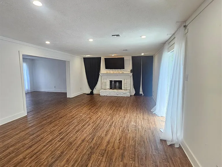 17911 Beaver Creek Dr — Photo 8