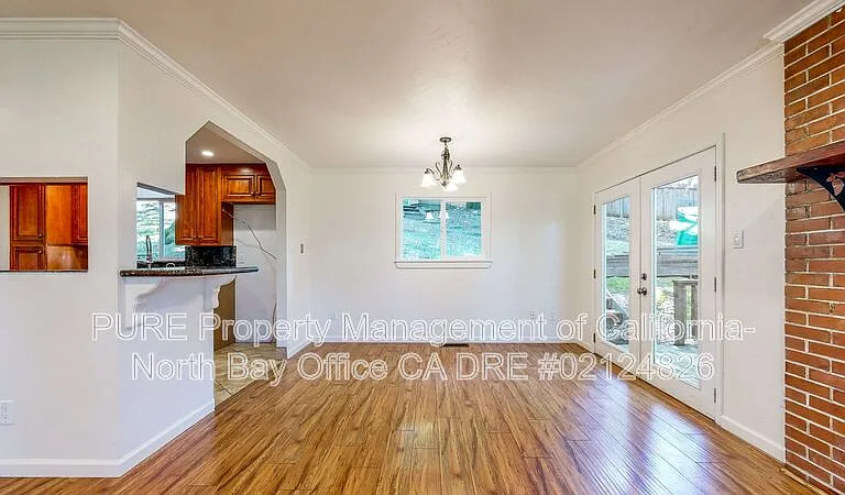 1580 Madrone Dr — Photo 10
