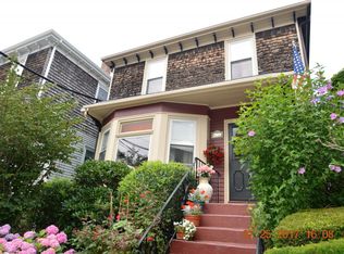 616 Thames St #2, Newport, RI 02840