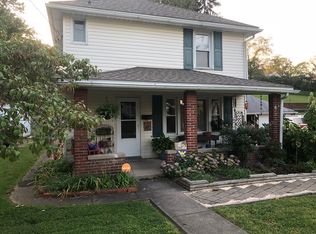 42 Lane St, Morgantown, WV 26501