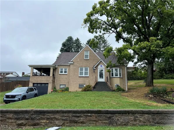 121 Belmont St, Weirton, WV 26062