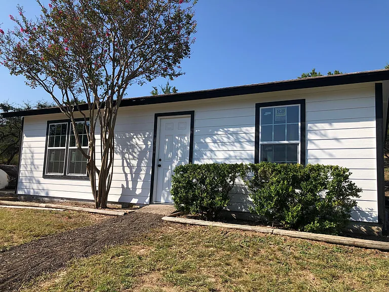 22715 State Highway 71 W — Photo 12