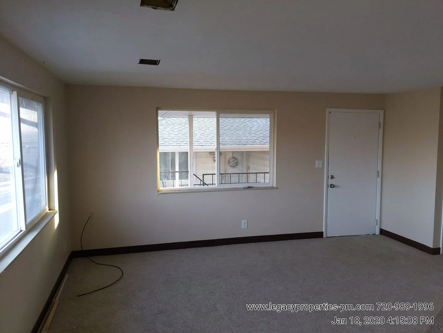 Quaint 2 bed/ 1 bath condo — Photo 4