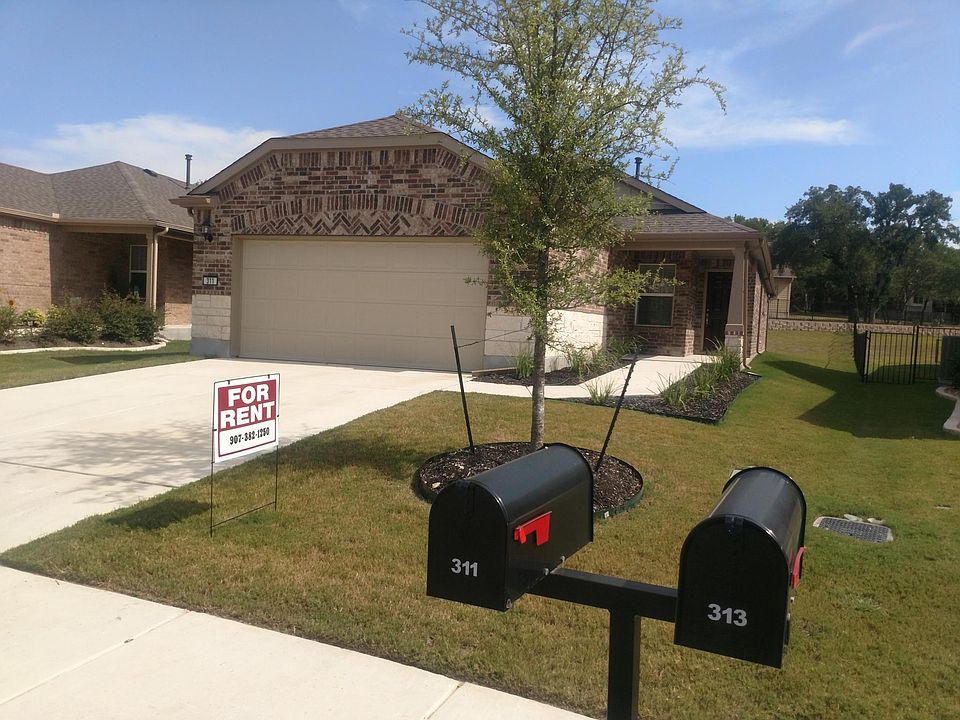 311 Hobby Street - Sun City