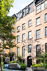 449 West 22nd Street in West Chelsea