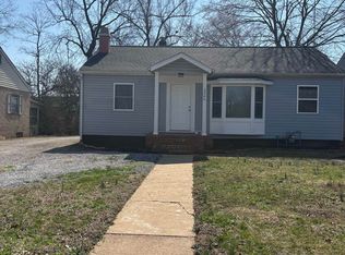 2566 Monroe St, Paducah, KY 42001