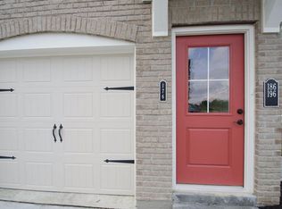 176 Waterhaven Way, Springboro, OH 45066