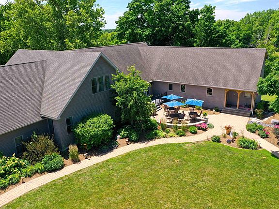 2nd image of 1823 Township Road 800 E