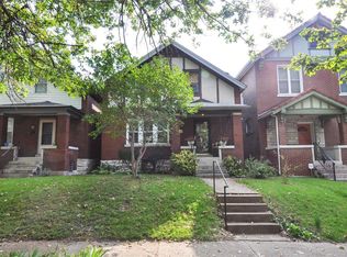 20 Lawn Pl, Saint Louis, MO 63110