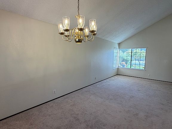4th image of 32727 Gustine St