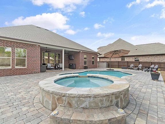 5th image of 5706 Oak Haven Ln