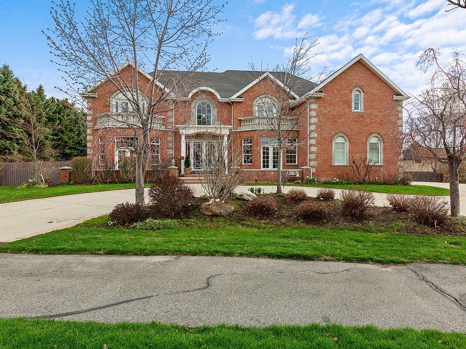 2296 E Pepperwood Dr, Sandy, UT 84092 Zillow