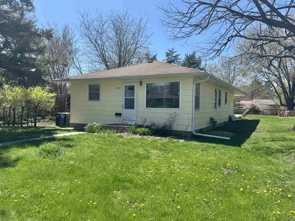 303 North Union Street, Mauston, WI 53948