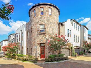 5631 Cohn Terrace Ln, Houston, TX 77007