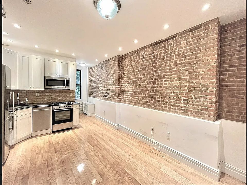 1st image of 325 E 78th St APT 2D