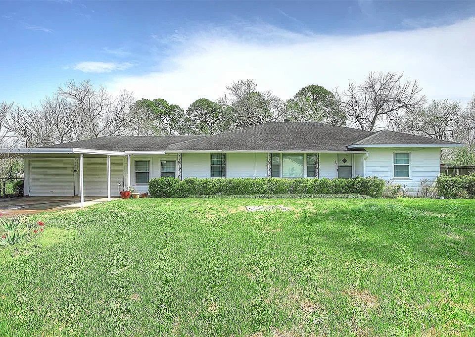 1st image of 114 Texas Ave