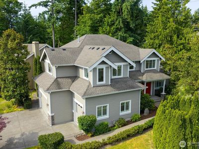 1122 140th Avenue SE, Bellevue, WA, 98007