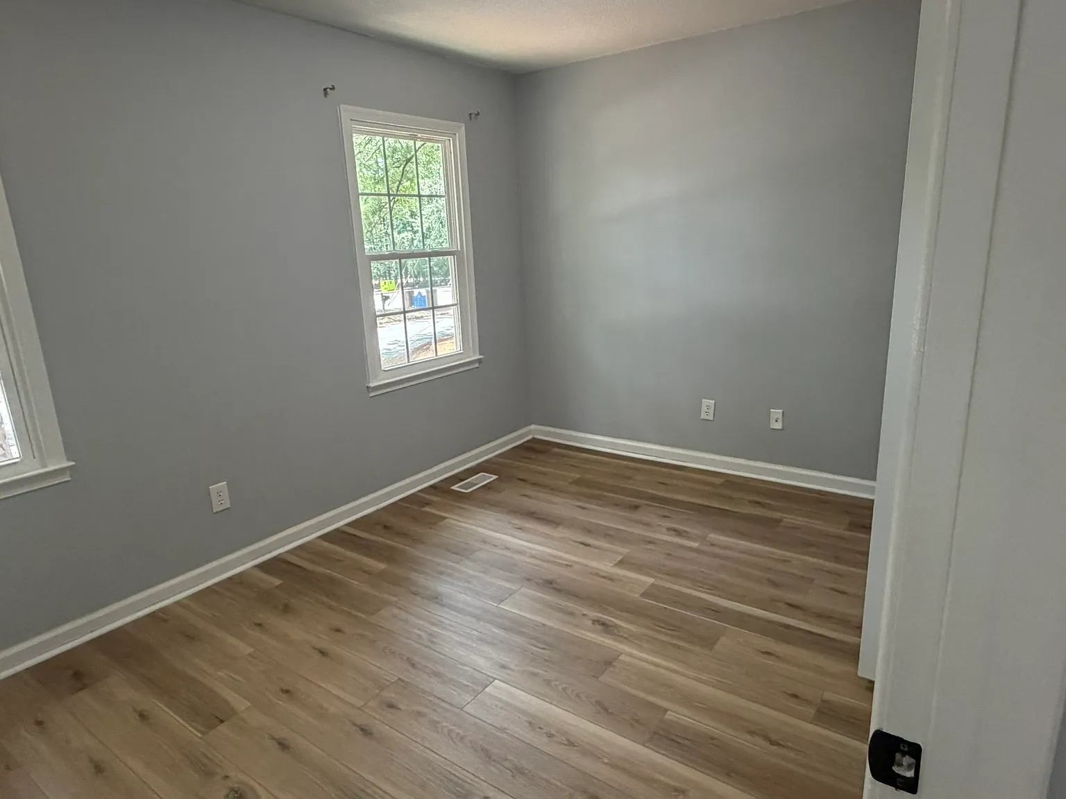 839 Barringer - A — Photo 2