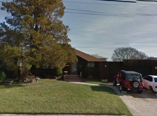 34 Wilson Ave, Amity Harbor, NY 11701