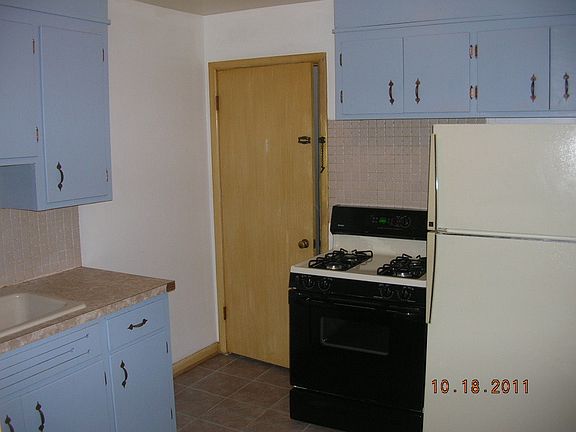 3rd image of 317 S Highland Ave