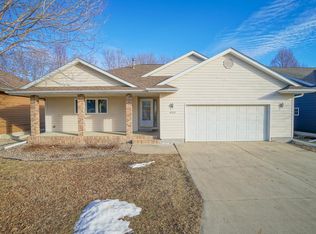 4912 S Kalen Pl, Sioux Falls, SD 57108