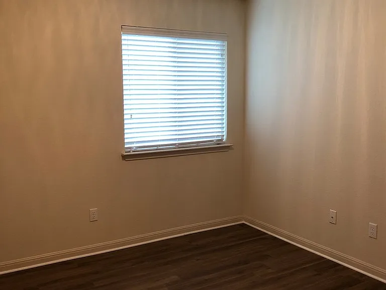13316 Pine Needle St — Photo 10