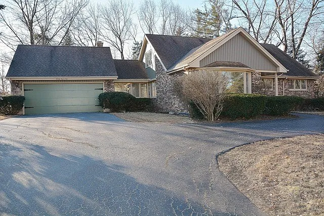 2909 Walnut Rd photo 1