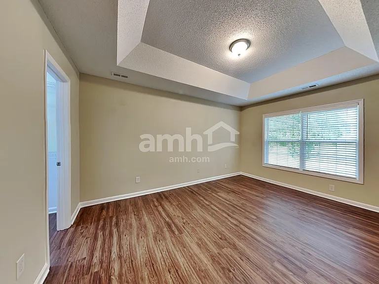 803 Woodgreen Dr — Photo 10