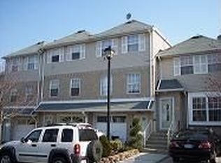 90 Deborah Loop, Staten Island, NY 10312