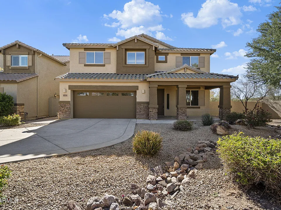 4235 E Casitas Del Rio Dr