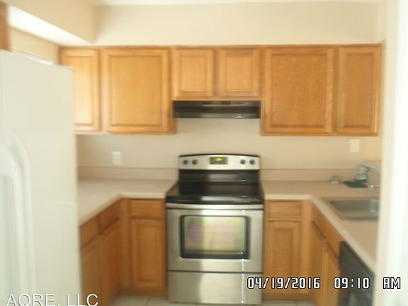 5th image of 103 Scottsdale Sq #103