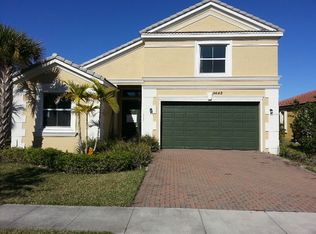 9648 Phipps Ln, Wellington, FL 33414