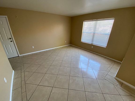 3rd image of 2300 Silverado Ranch Blvd Building 1125-20