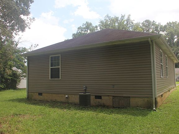 2nd image of 4721 Montview Dr