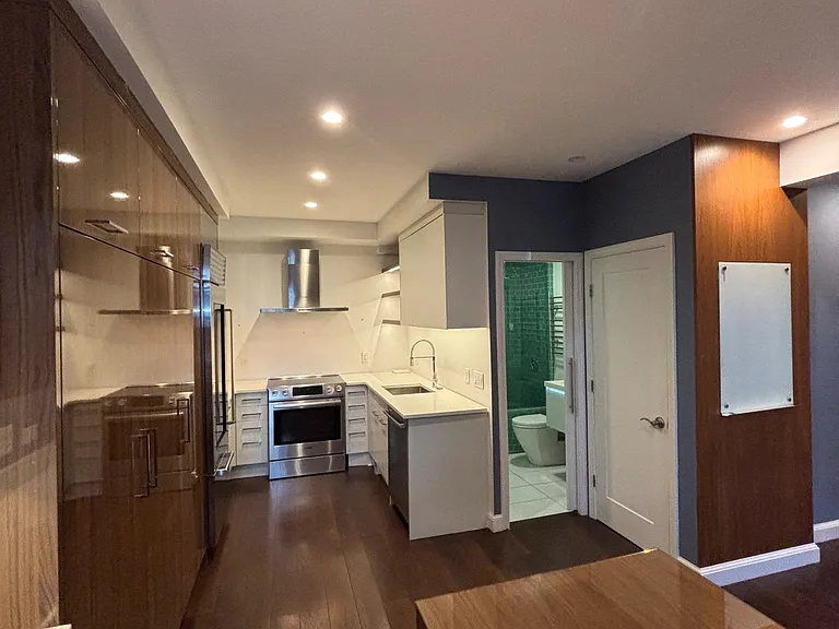 662 Massachusetts Ave #2 — Photo 13