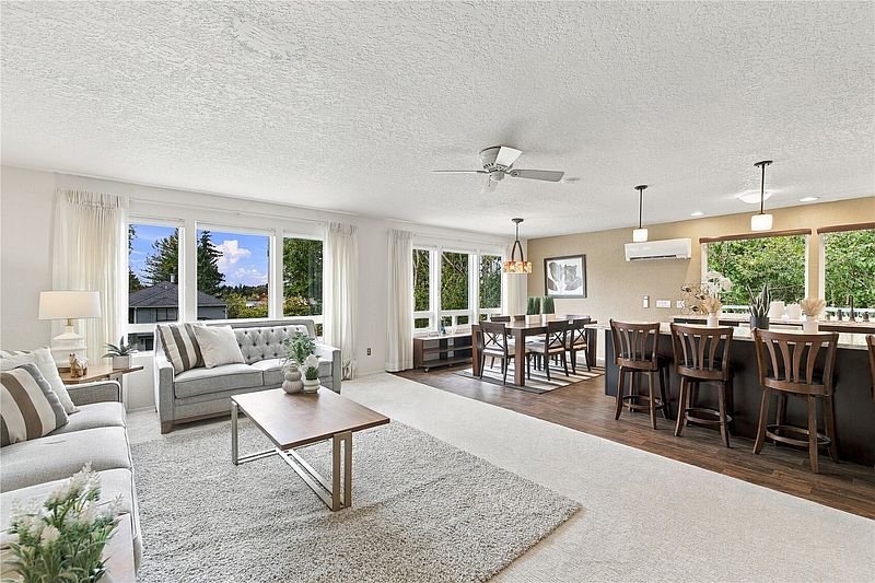 3rd image of 9526 4th Avenue NE