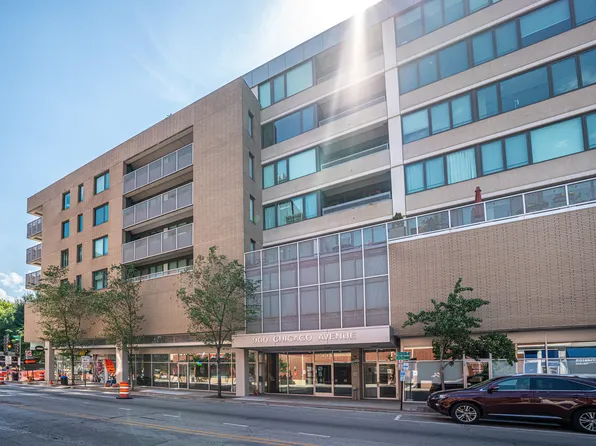 900 Chicago Ave Unit 602, Evanston, IL 60202