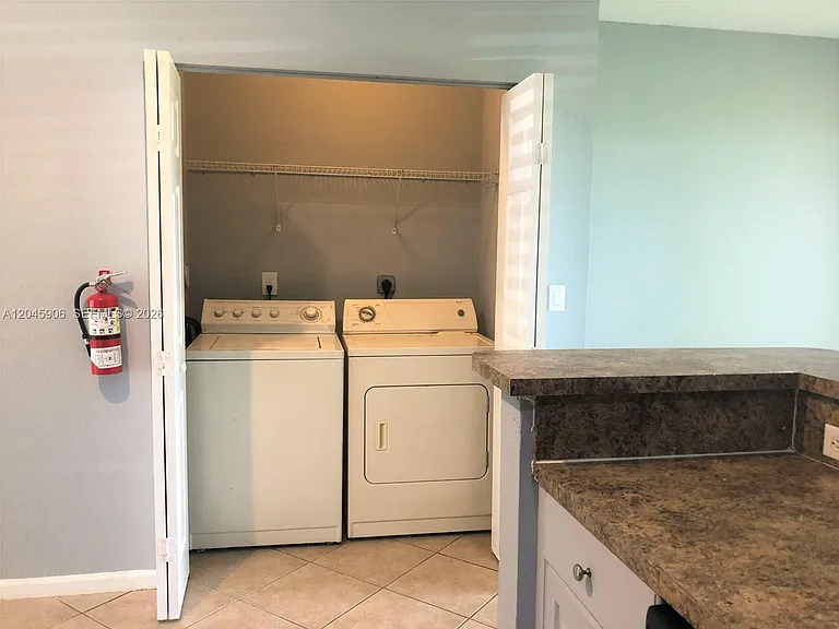 8209 SW 25th Ct #103 — Photo 12