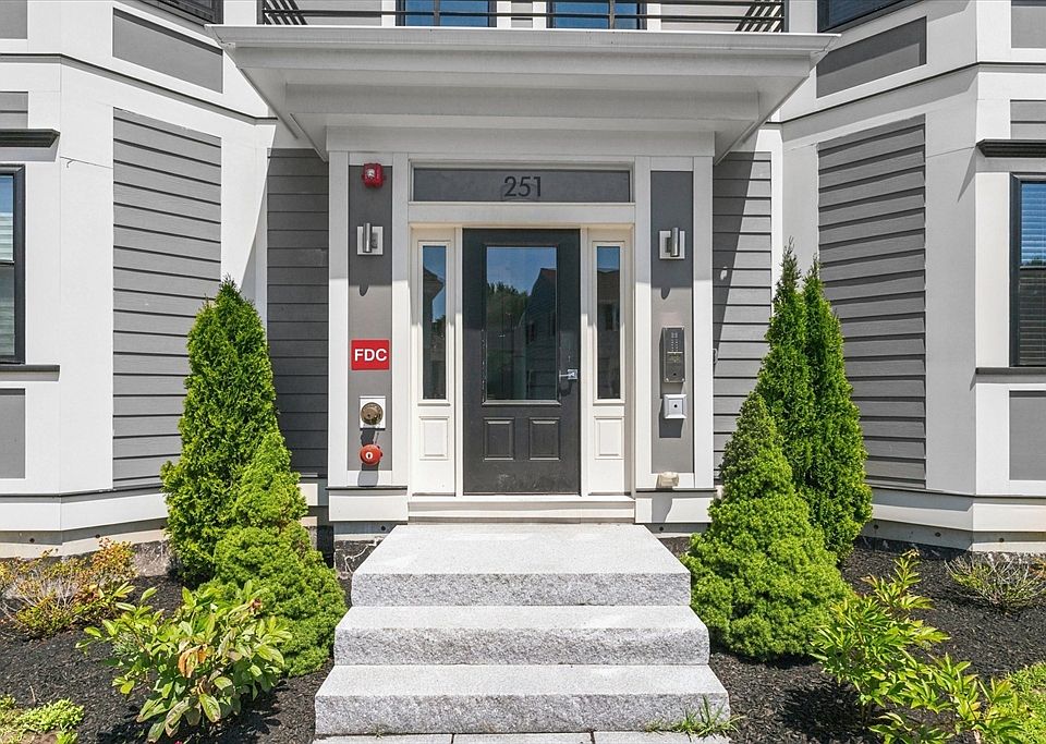1st image of 251 Minot St #3