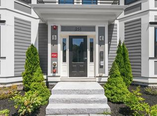 251 Minot St #3, Boston, MA 02124