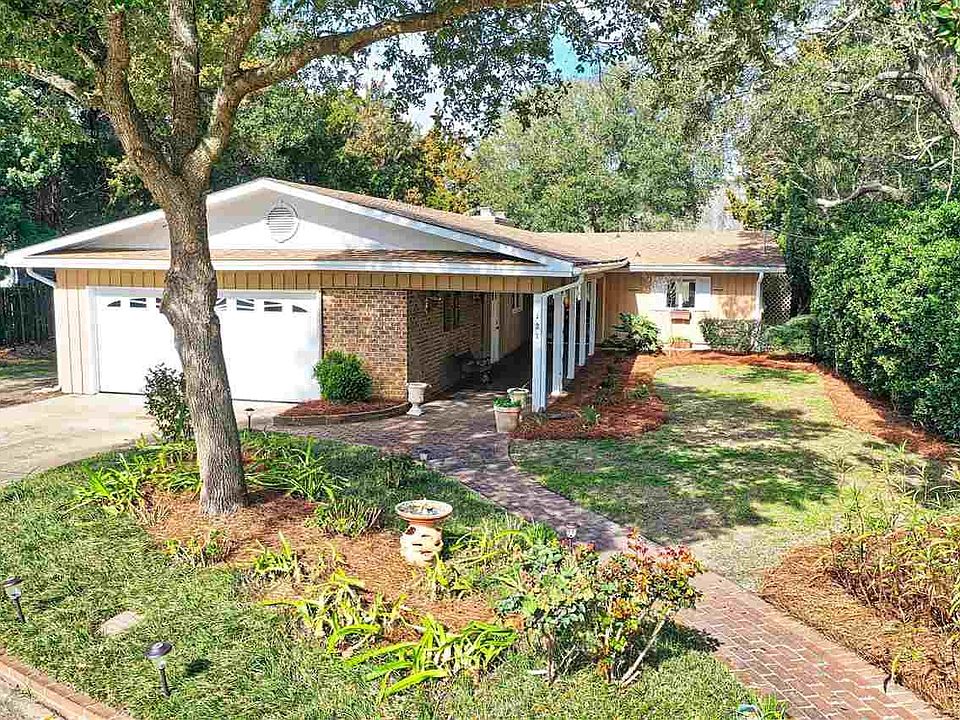 1st image of 121 Lakeshore Dr. #N. Litchfield Beach