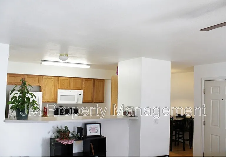 10784 W 63rd Pl — Photo 3