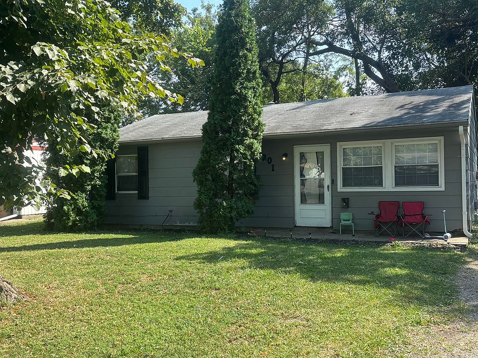 2nd image of 1301 Eureka St