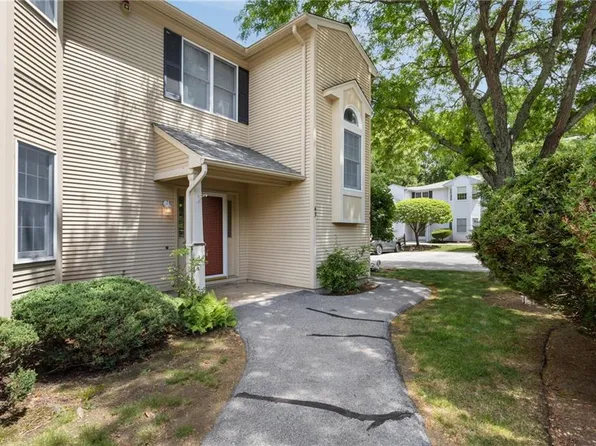 43 Trellis Dr Unit 43, West Warwick, RI 02893