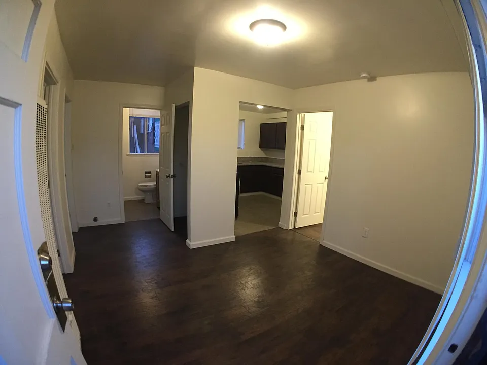 716 Fraser Ave