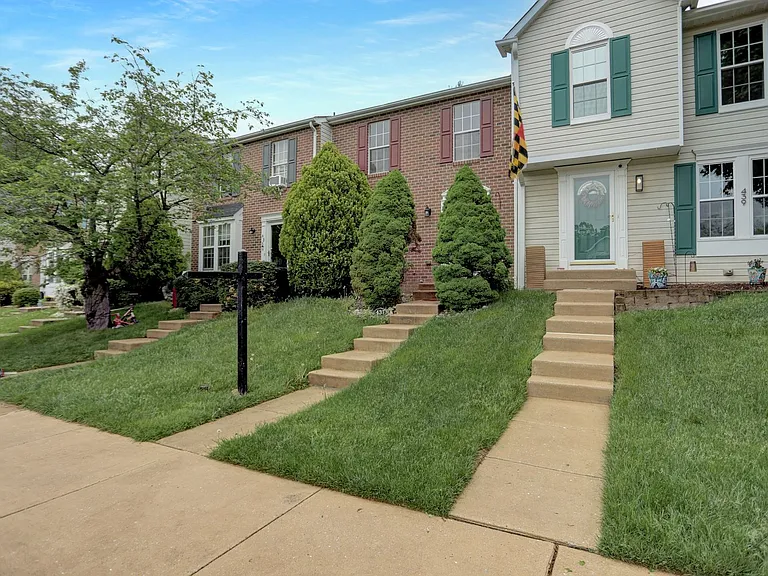 437 Ashton Ln — Photo 29