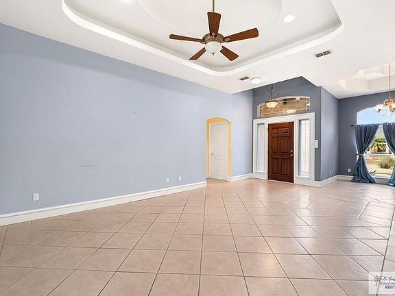 3rd image of 1730 Christian Cir