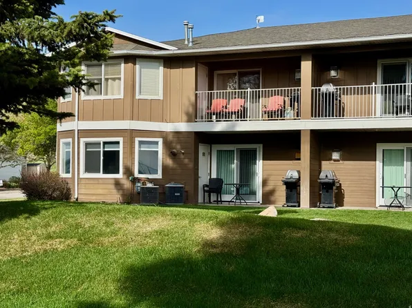 815 N Harbor Dr #201, Garden City, UT 84028